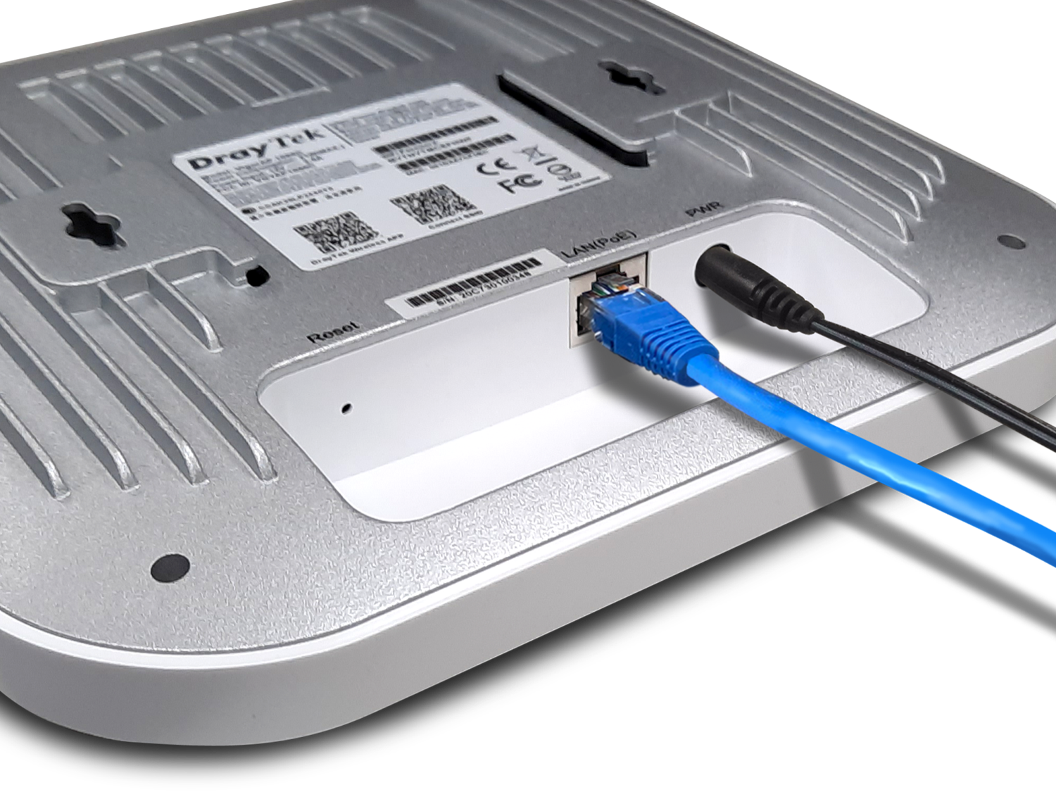 DrayTek VigorAP 1060C | Anadigi Global - Image 4